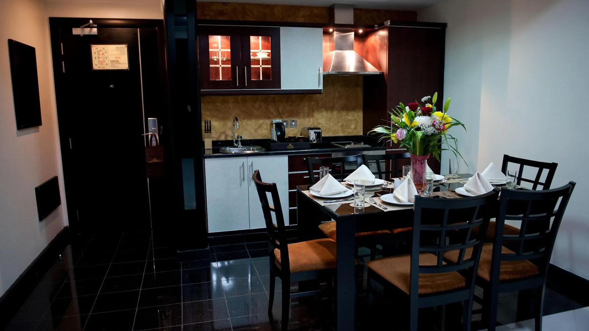 **** Aparthotel Royal Grand Suite Hotel Sharjah United Arab Emirates