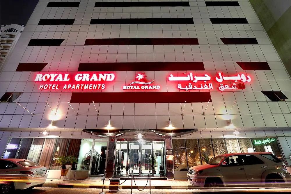 Royal Grand Suite Hotel Sharjah 4*,
