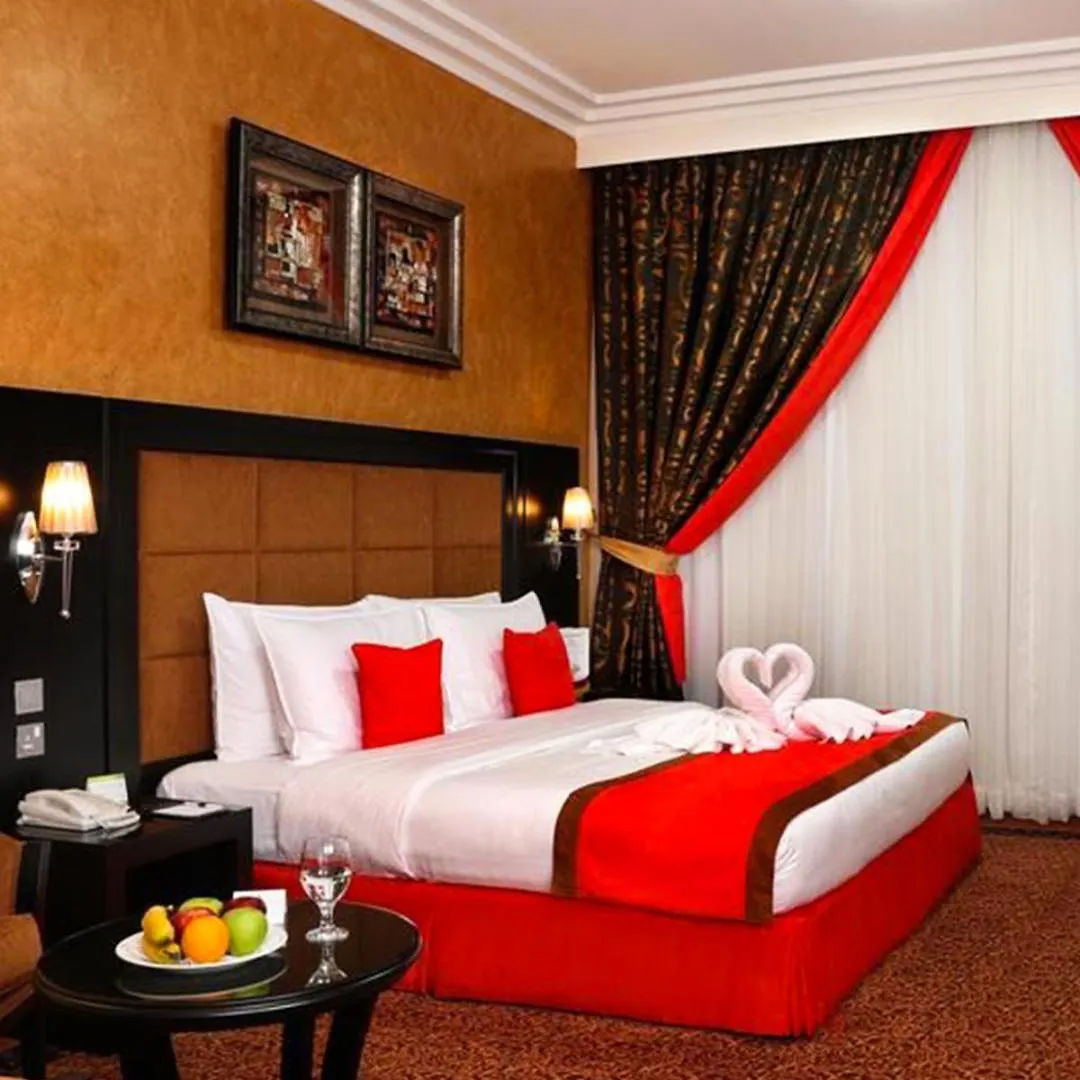 Royal Grand Suite Hotel Sharjah Aparthotel