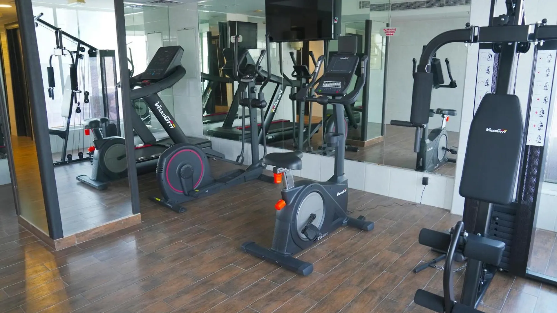 Royal Grand Suite Hotel Sharjah United Arab Emirates